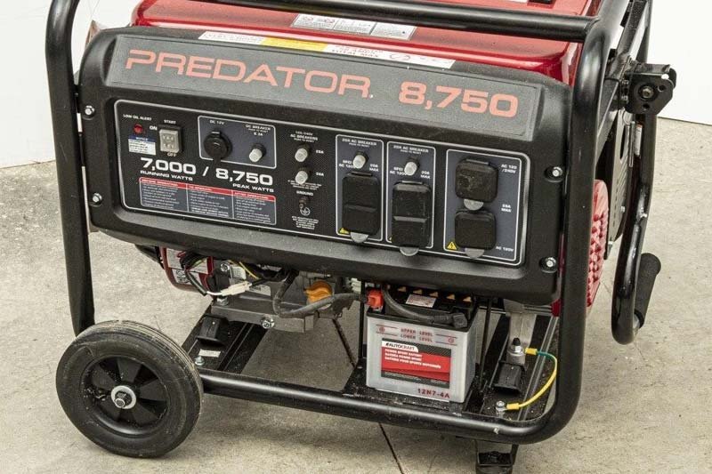 Predator 8750